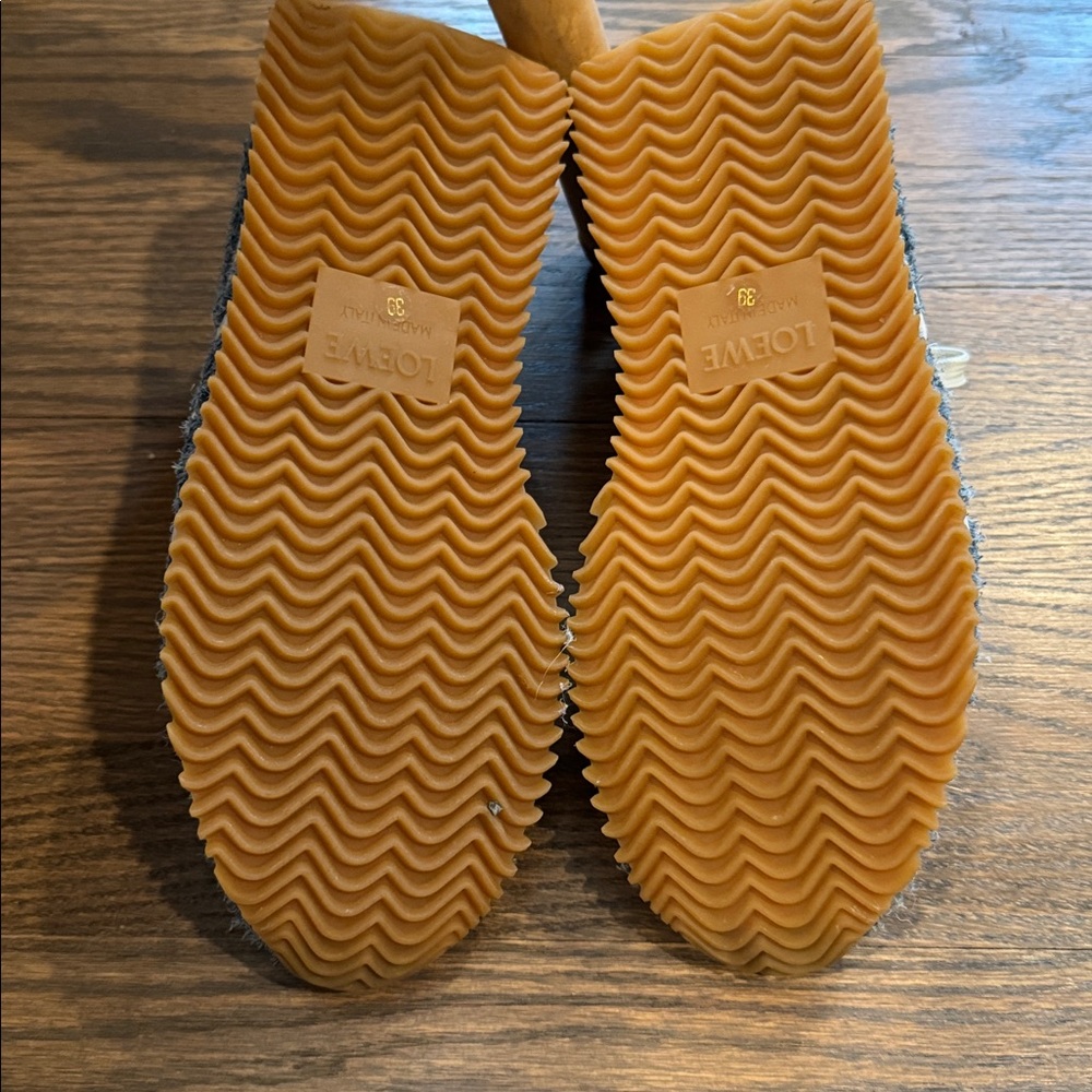 Loewe Blue and Gray Textured Sneakers - Picture 3 of 3